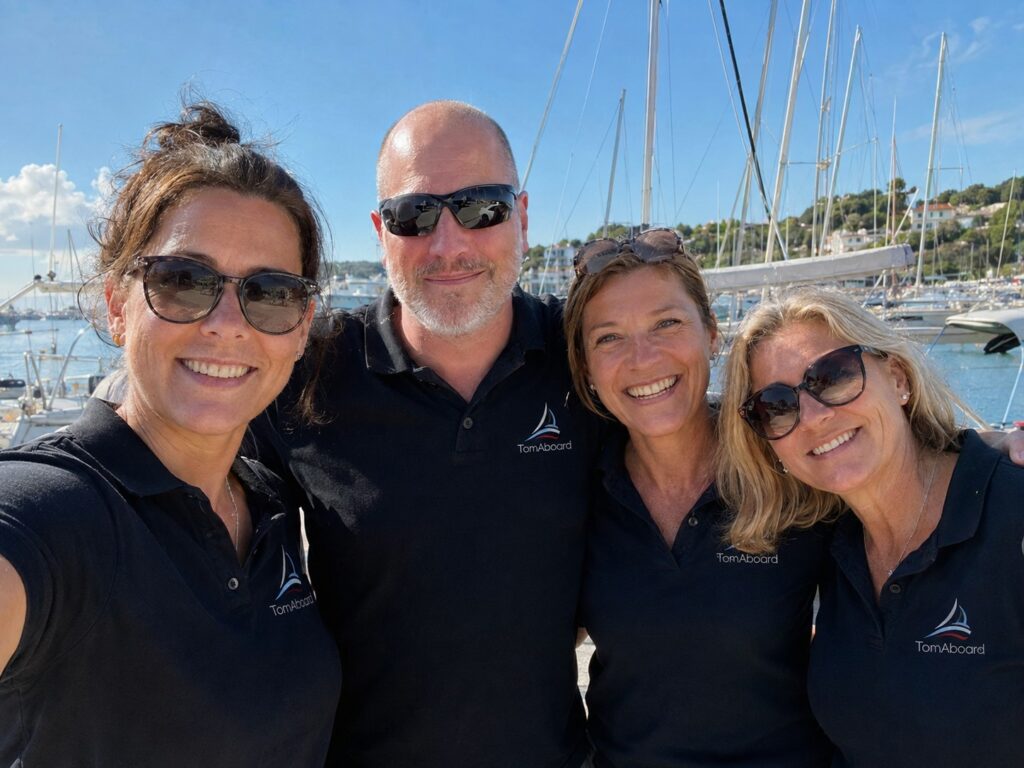 Eingespielte Monohull-Crew beim Segeltörn auf einer Elba 45 in Kroatien