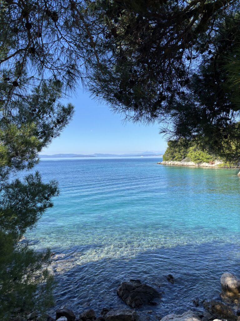Baden vor Sveti Grgur beim Yachtcharter in Kroatien Baden vor Sveti Grgur beim Segeltörn in der Kvarner Bucht